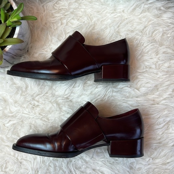 Vince Women’s Yaeger Oxblood Pointed-Toe Loafers Dress Shoes Size 6M US - Picture 6 of 17